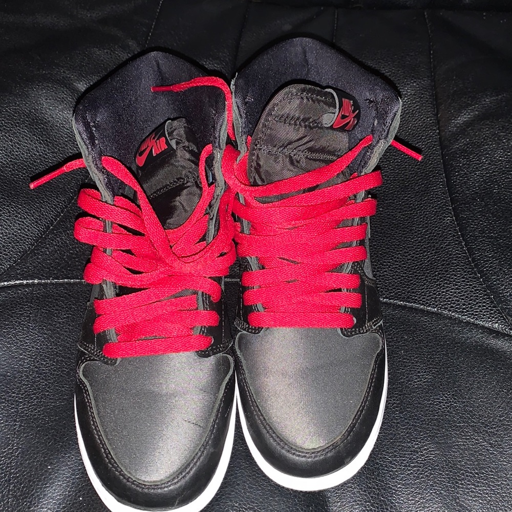 Nike Air Jordan high top basketball sneakers